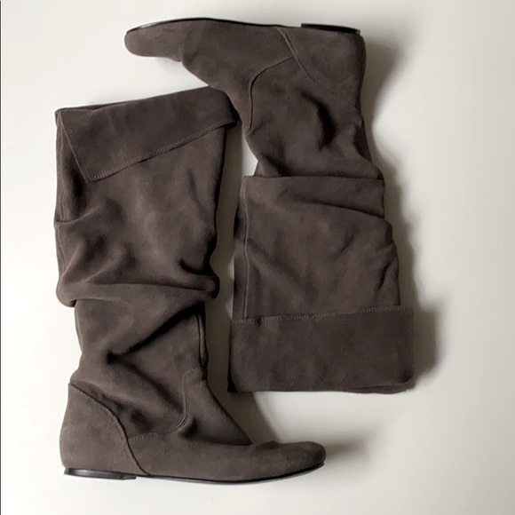 Bonanza Women's Slouchy Microsuede Boots, Sz 7 1/2 - Picture 3 of 14